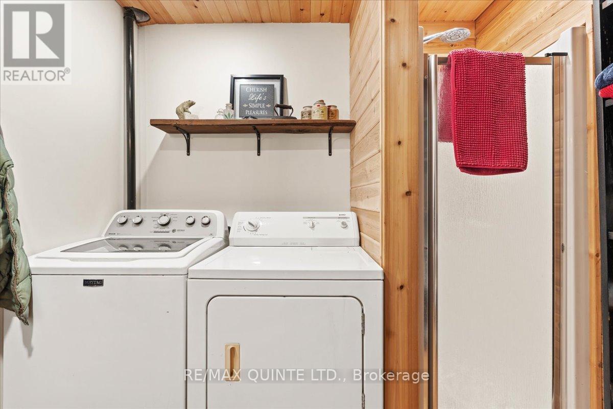 15775 Loyalist Parkway Property Photo 7