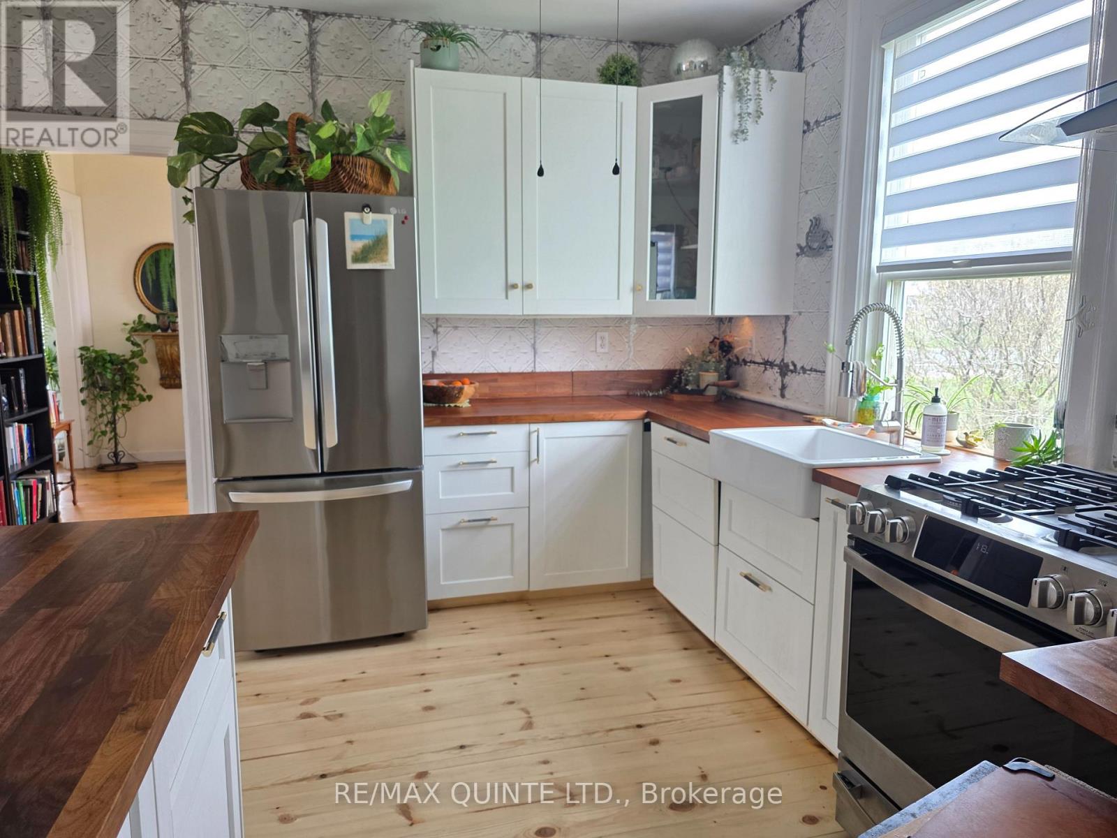 15775 Loyalist Parkway Property Photo 18