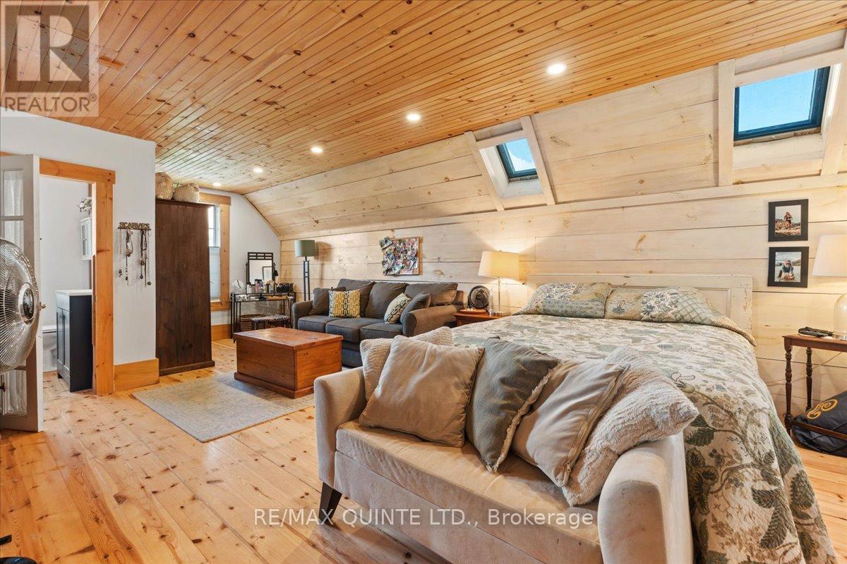 15775 Loyalist Parkway Property Photo 30