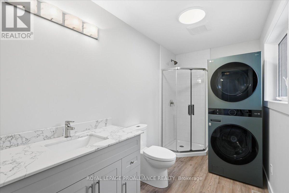 530 Addington Rd 5 Property Photo 16