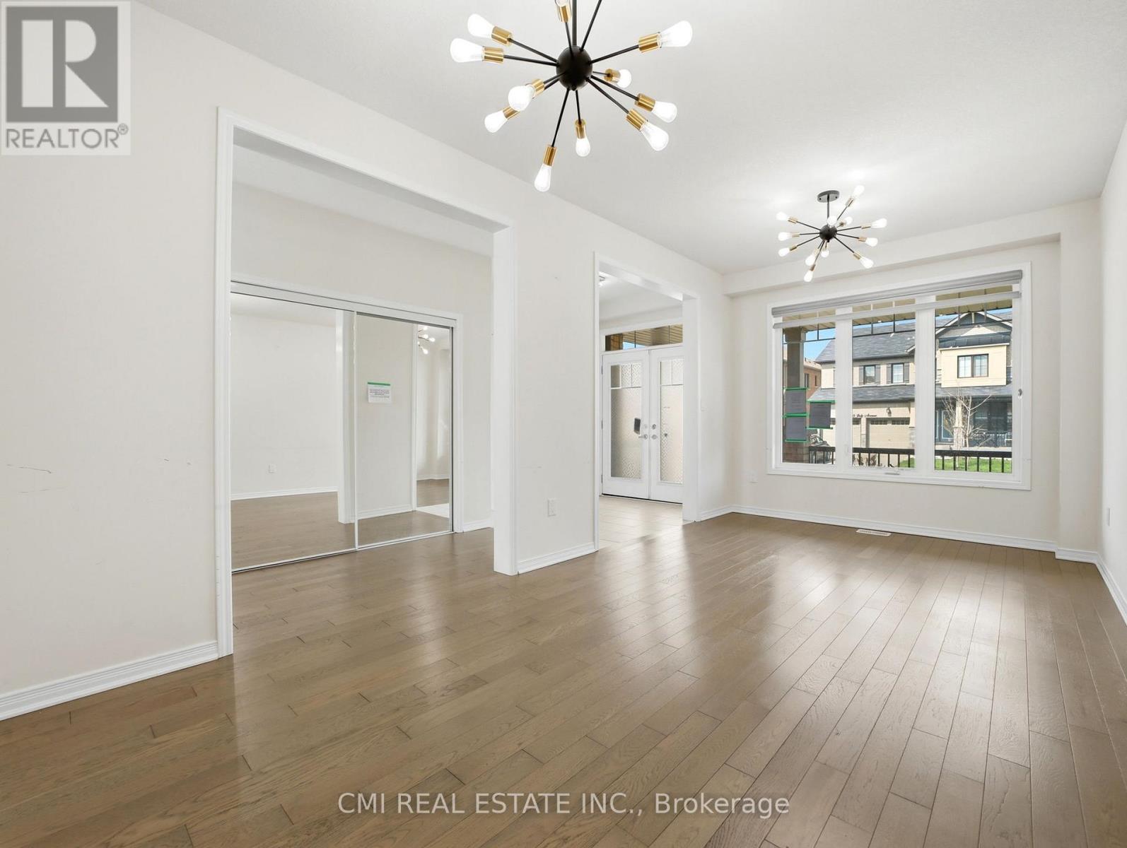 59 July Avenue Property Photo 5