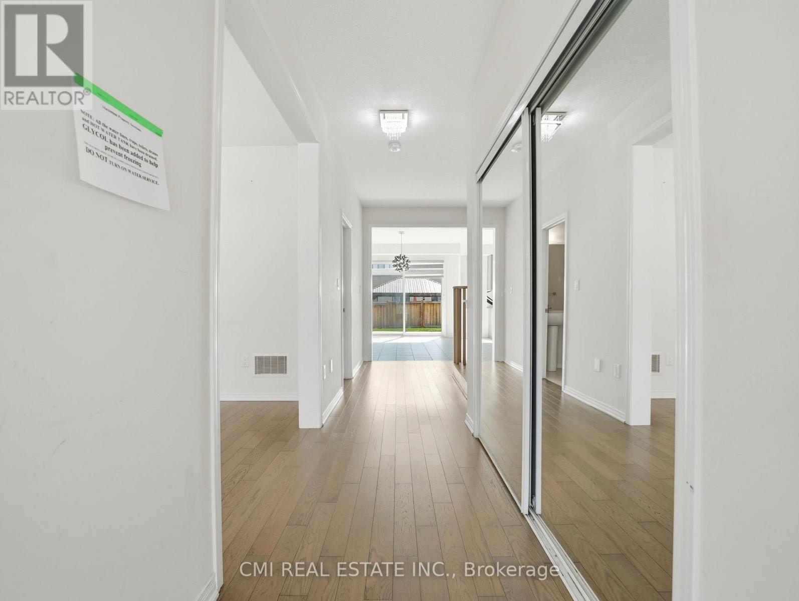 59 July Avenue Property Photo 6
