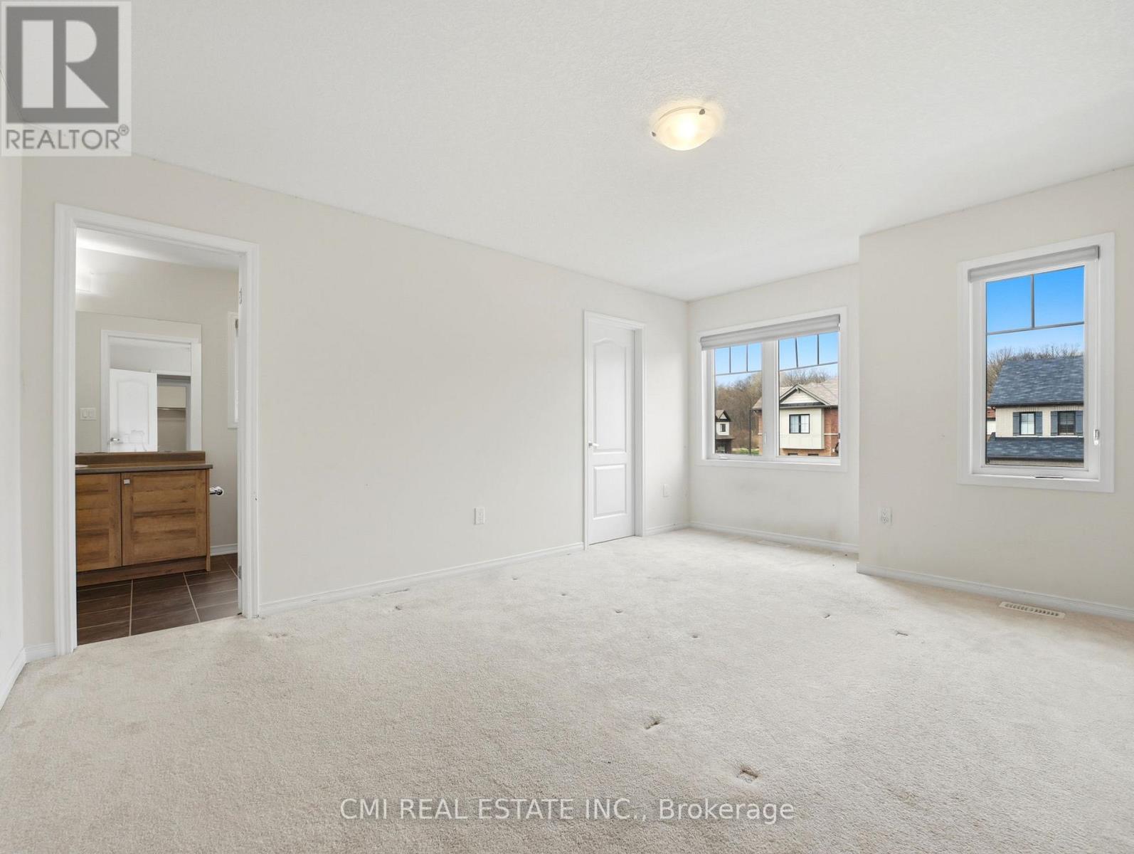 59 July Avenue Property Photo 26