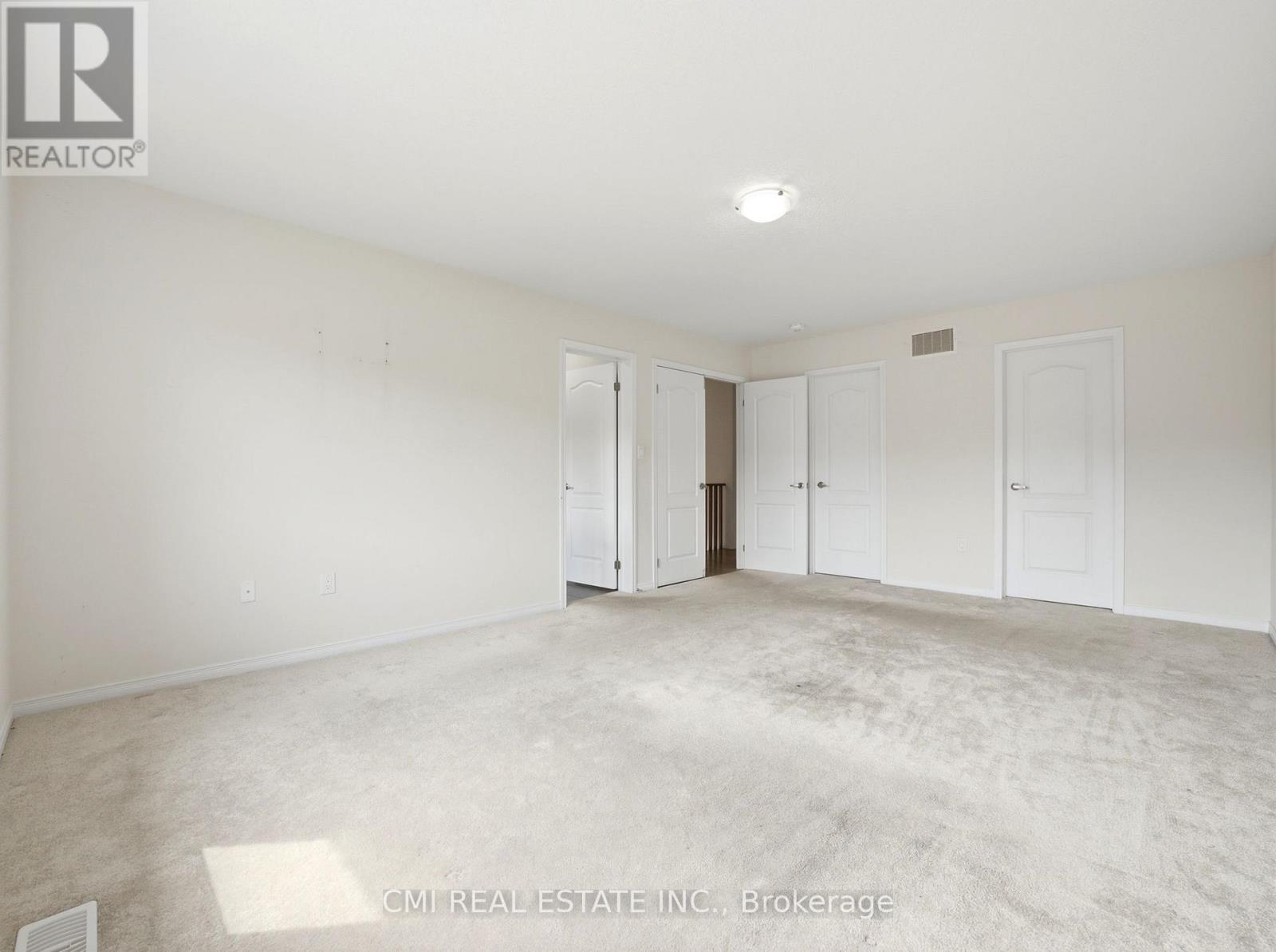 59 July Avenue Property Photo 33