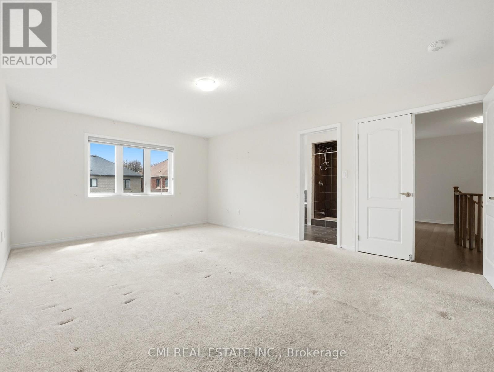 59 July Avenue Property Photo 34