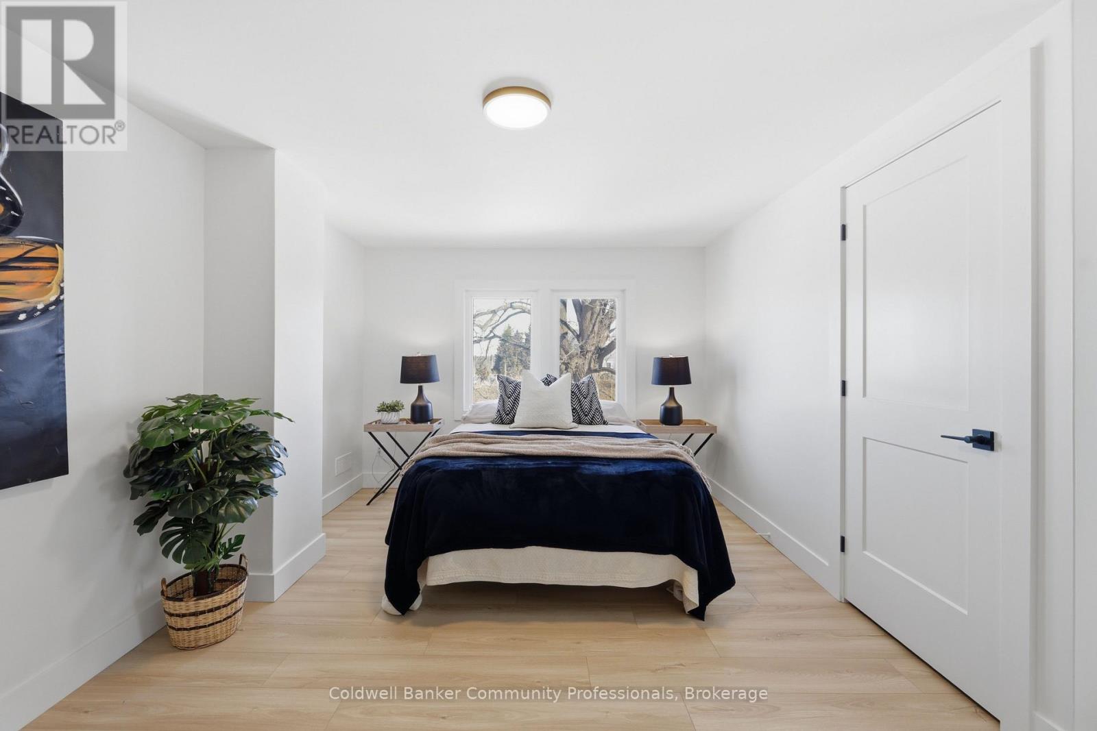 74 Freelton Road Property Photo 22