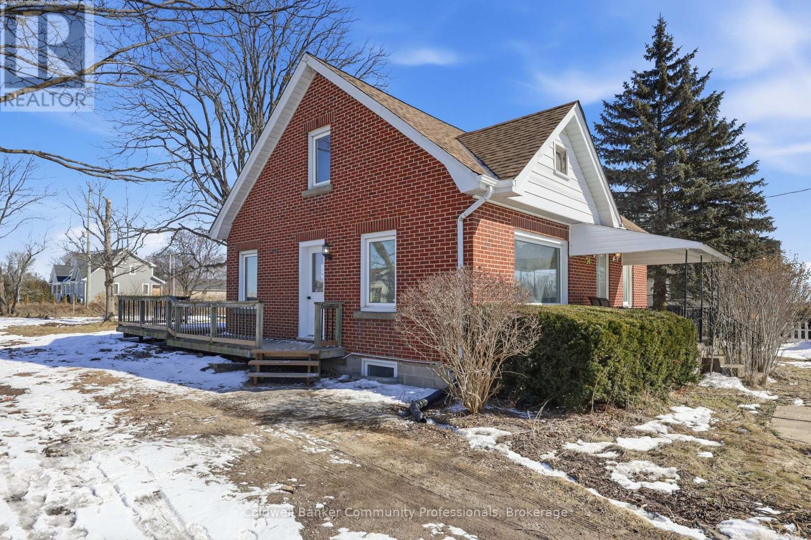 74 Freelton Road Property Photo 32