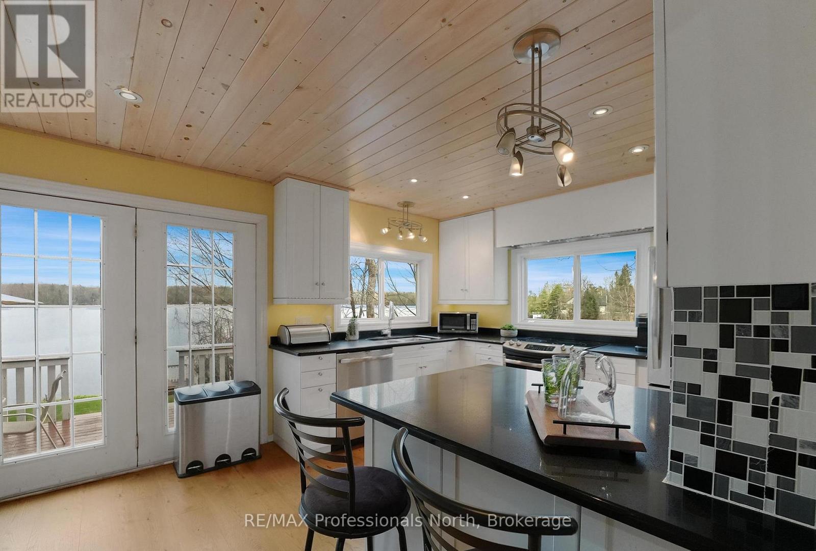 7254 Highway 35 Property Photo 17