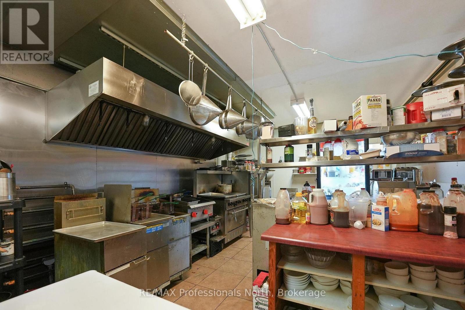 111 Golf Course Road Property Photo 25