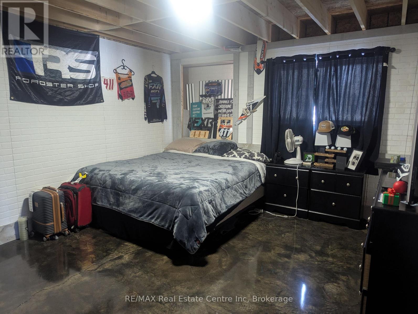 9103 Highway 6 Highway Property Photo 13