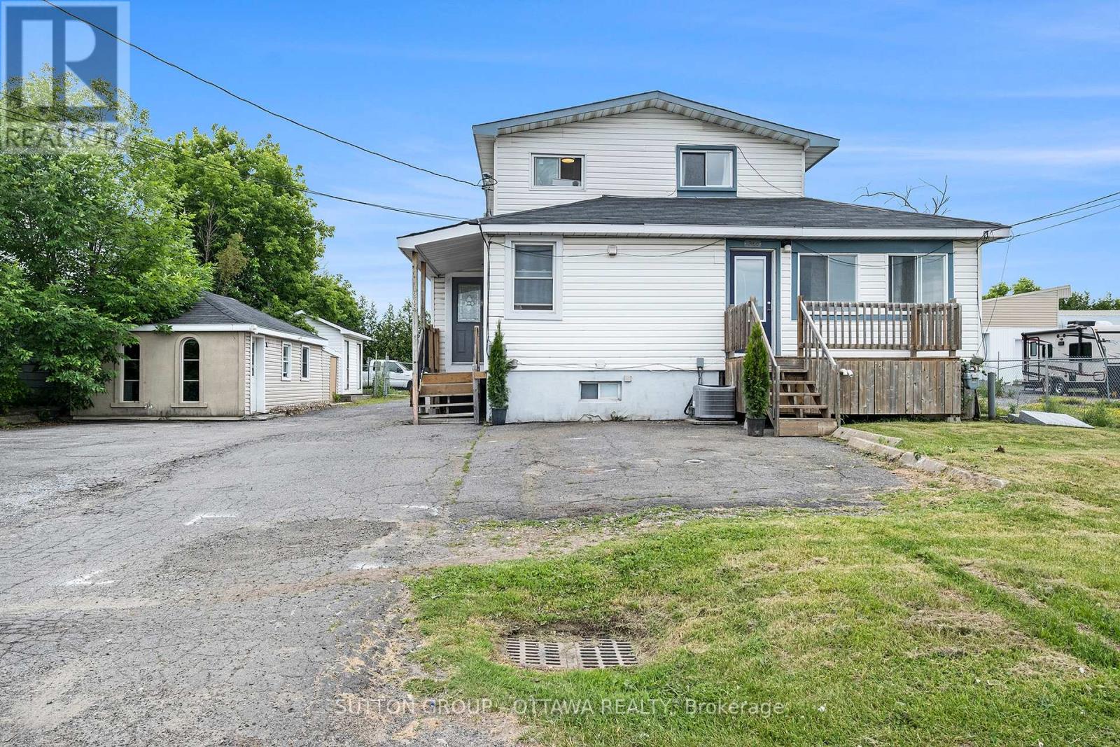1368 Labrie Avenue Property Photo 5