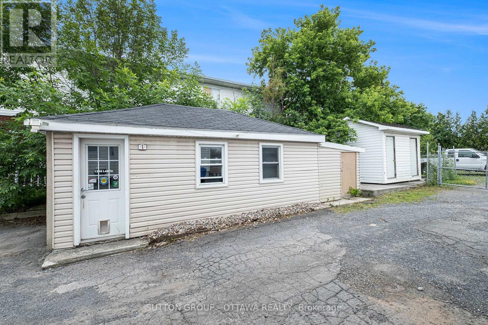 1368 Labrie Avenue Property Photo 42