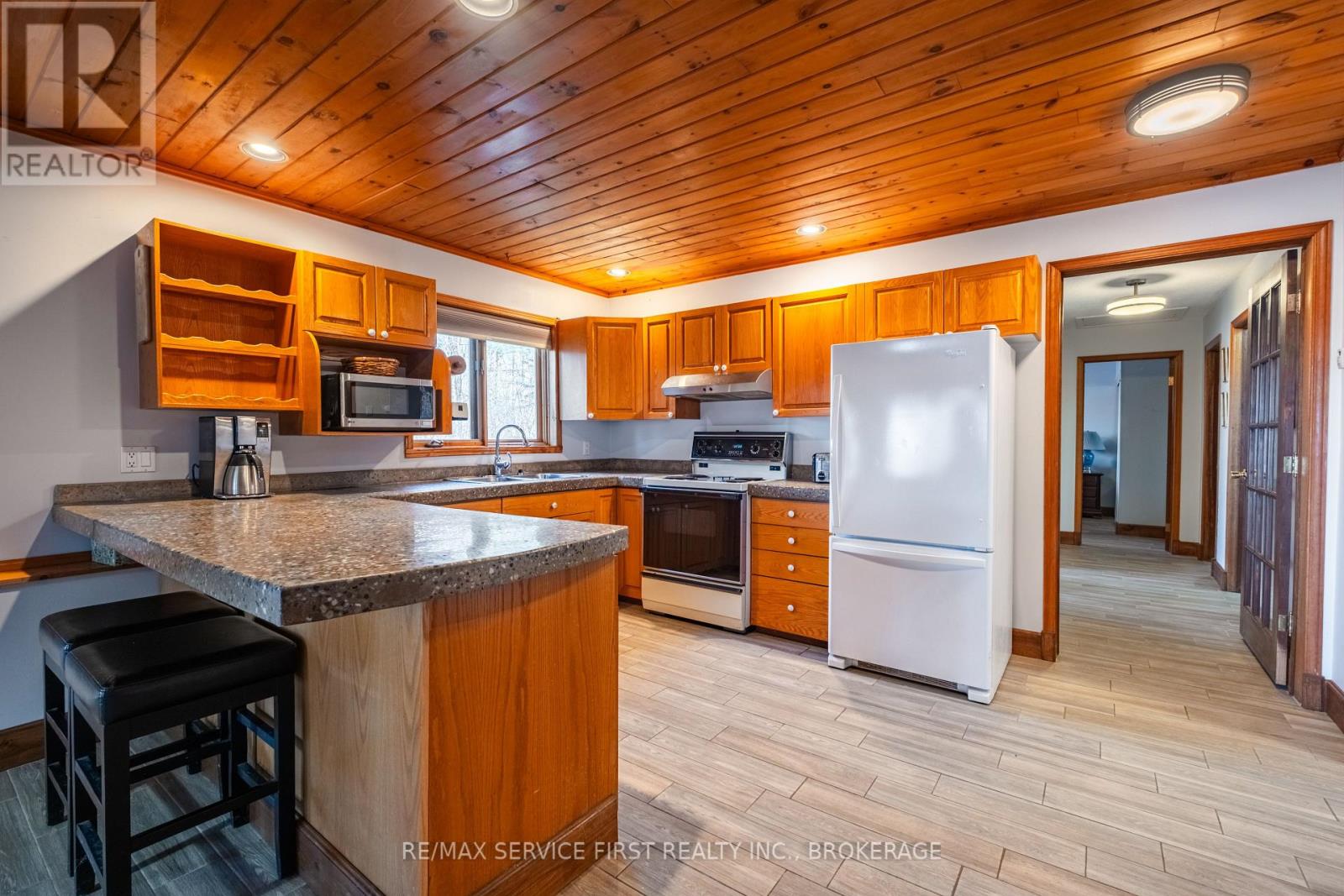 13 Pheasant Lane Property Photo 29