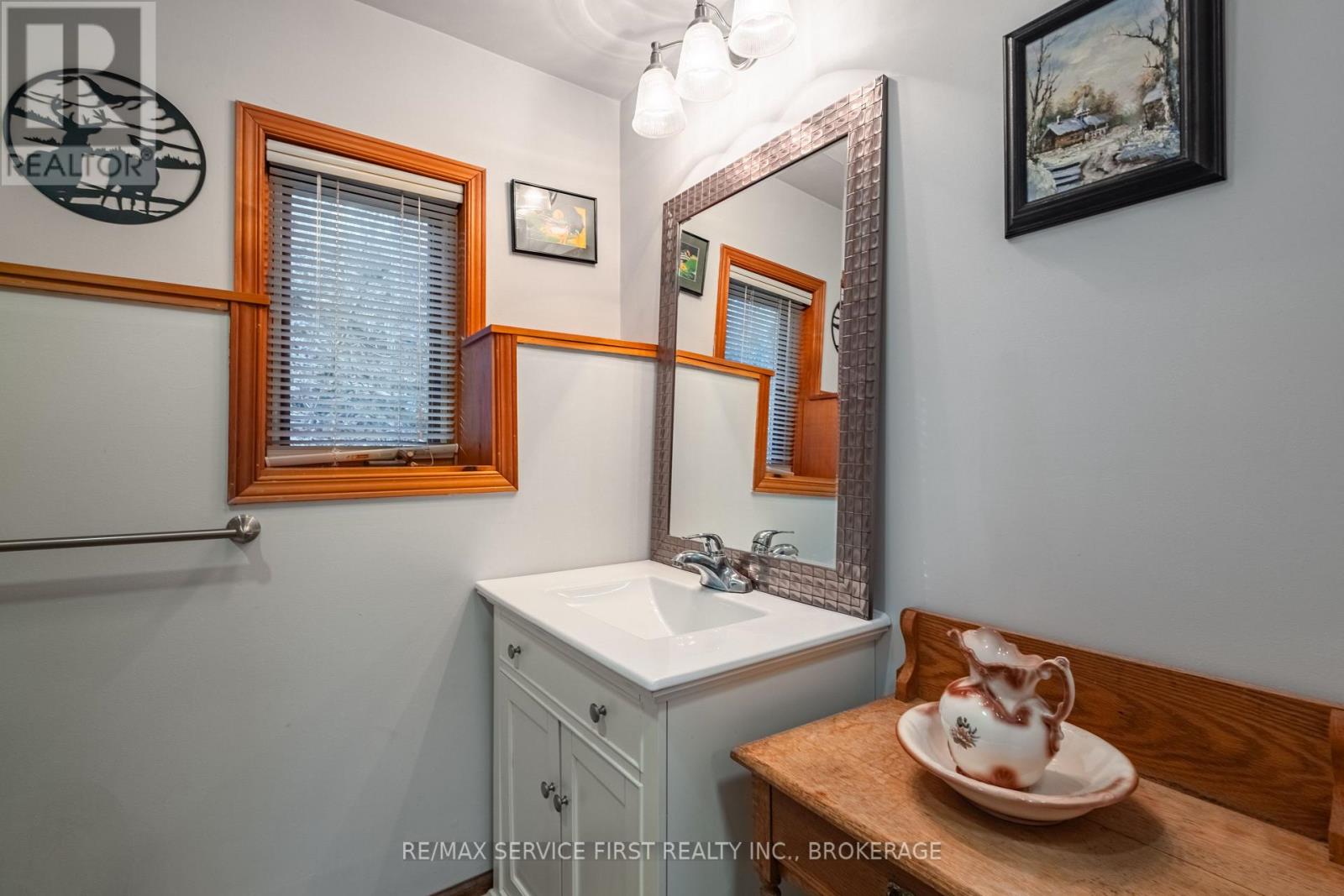 13 Pheasant Lane Property Photo 31