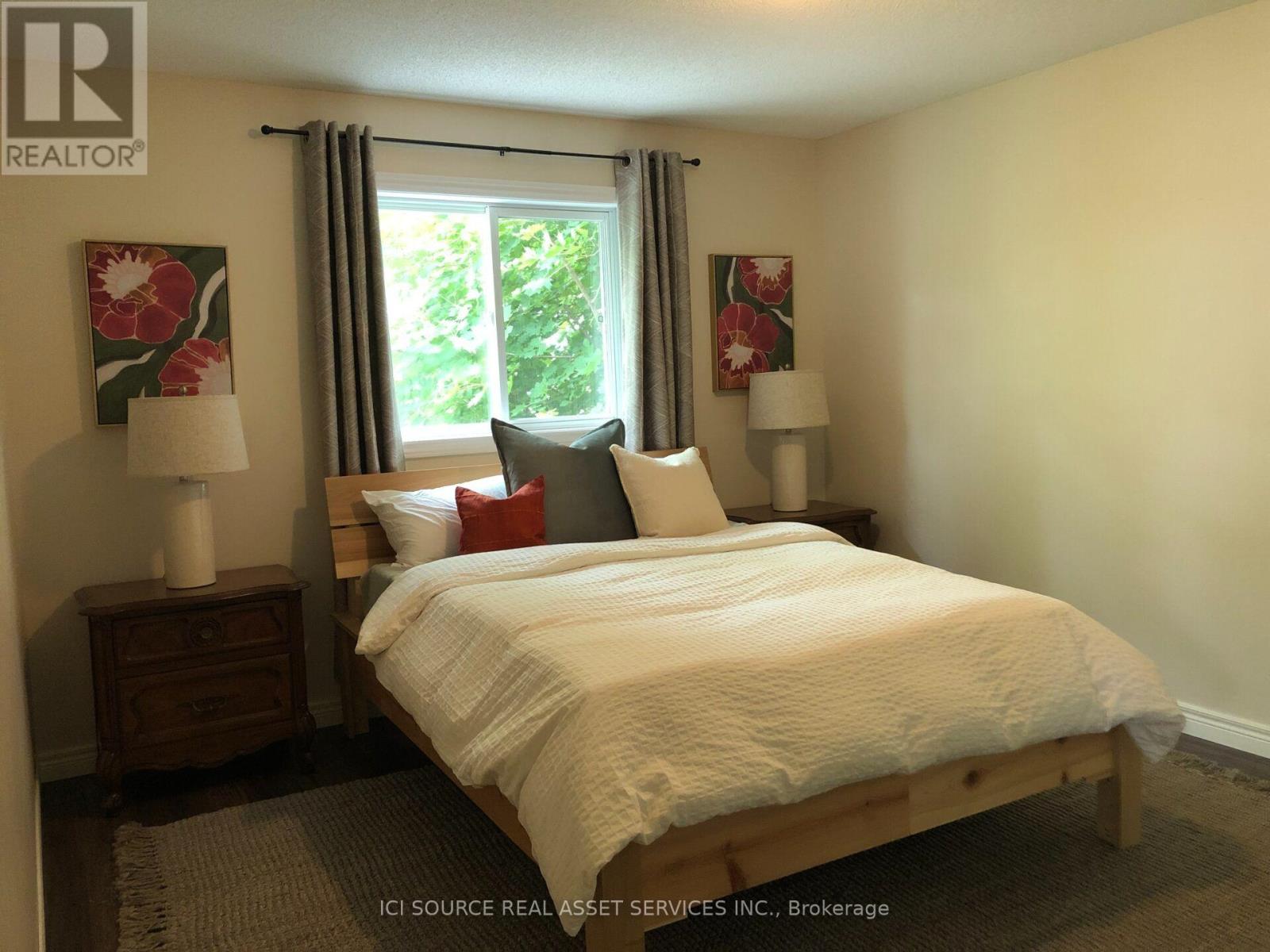 98 Summers Drive Property Photo 13