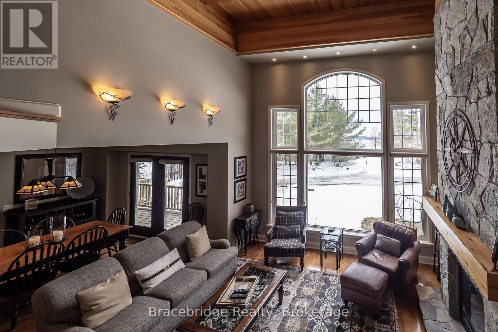 Carling 10 W3 - 3876 Muskoka Rd 118 Highway W Property Photo 16