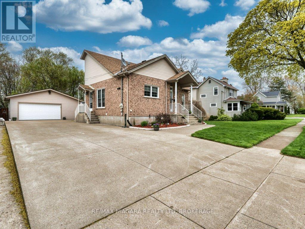 8110 Lamont Avenue Property Photo 1