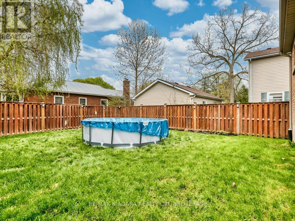 8110 Lamont Avenue Property Photo 5