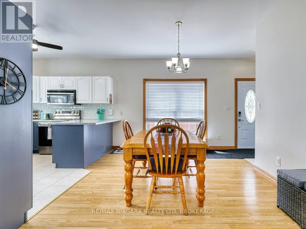 8110 Lamont Avenue Property Photo 14