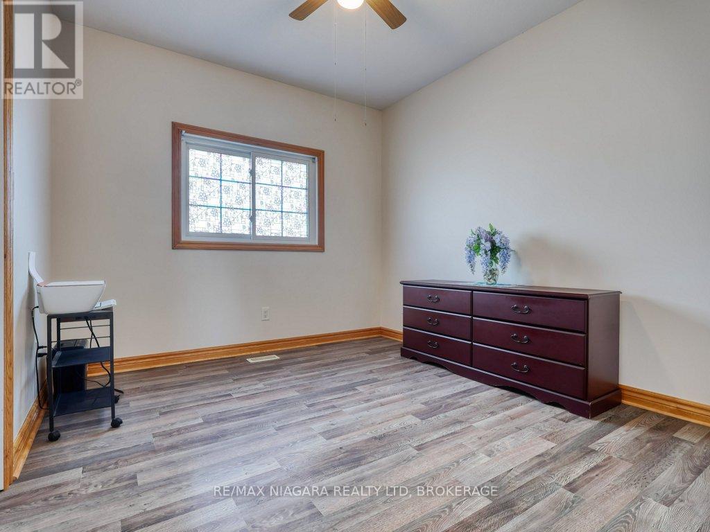 8110 Lamont Avenue Property Photo 25