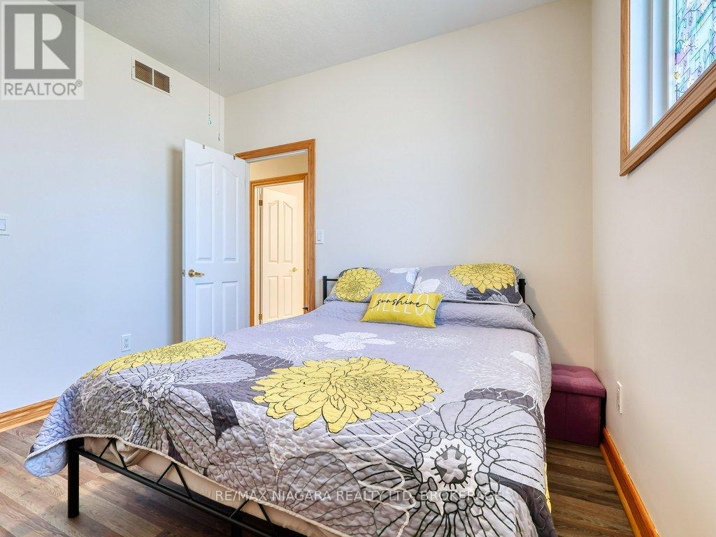 8110 Lamont Avenue Property Photo 36
