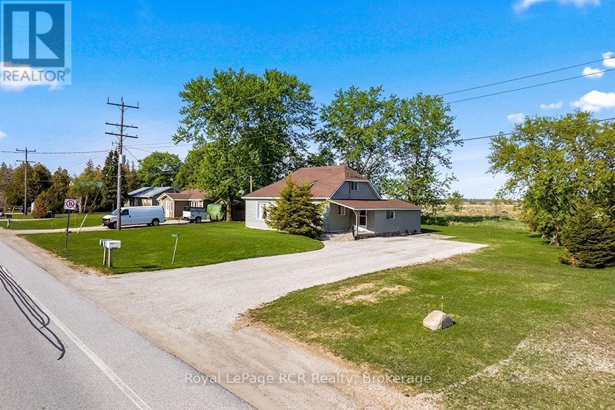 2882 6 Highway Property Photo 1