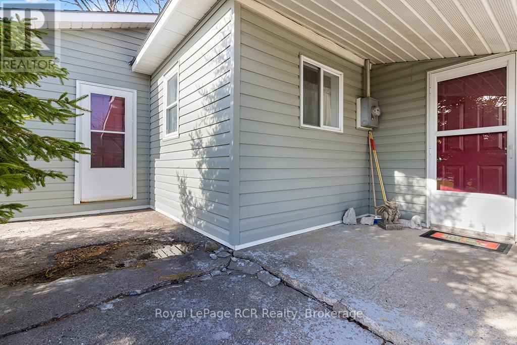 2882 6 Highway Property Photo 6