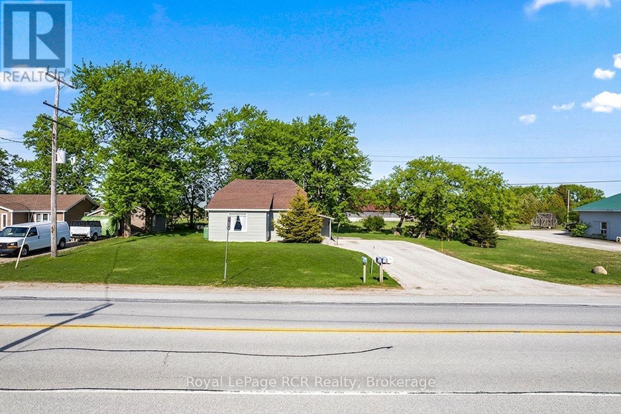 2882 6 Highway Property Photo 45