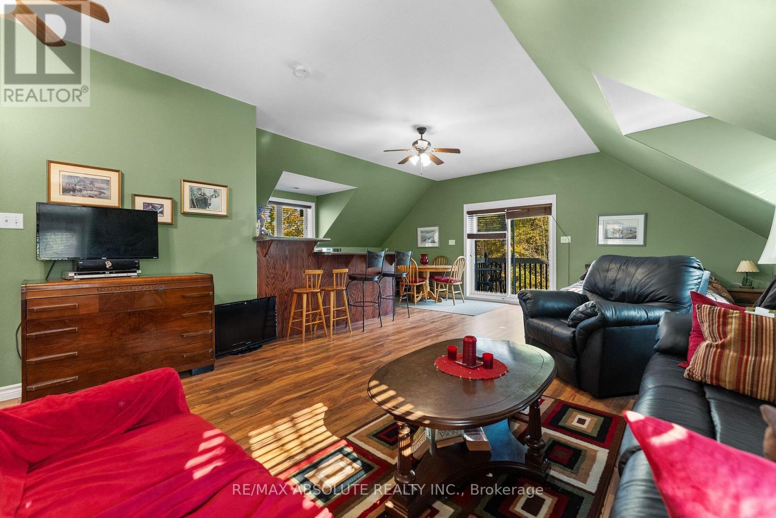 1096 Snye Road Property Photo 21