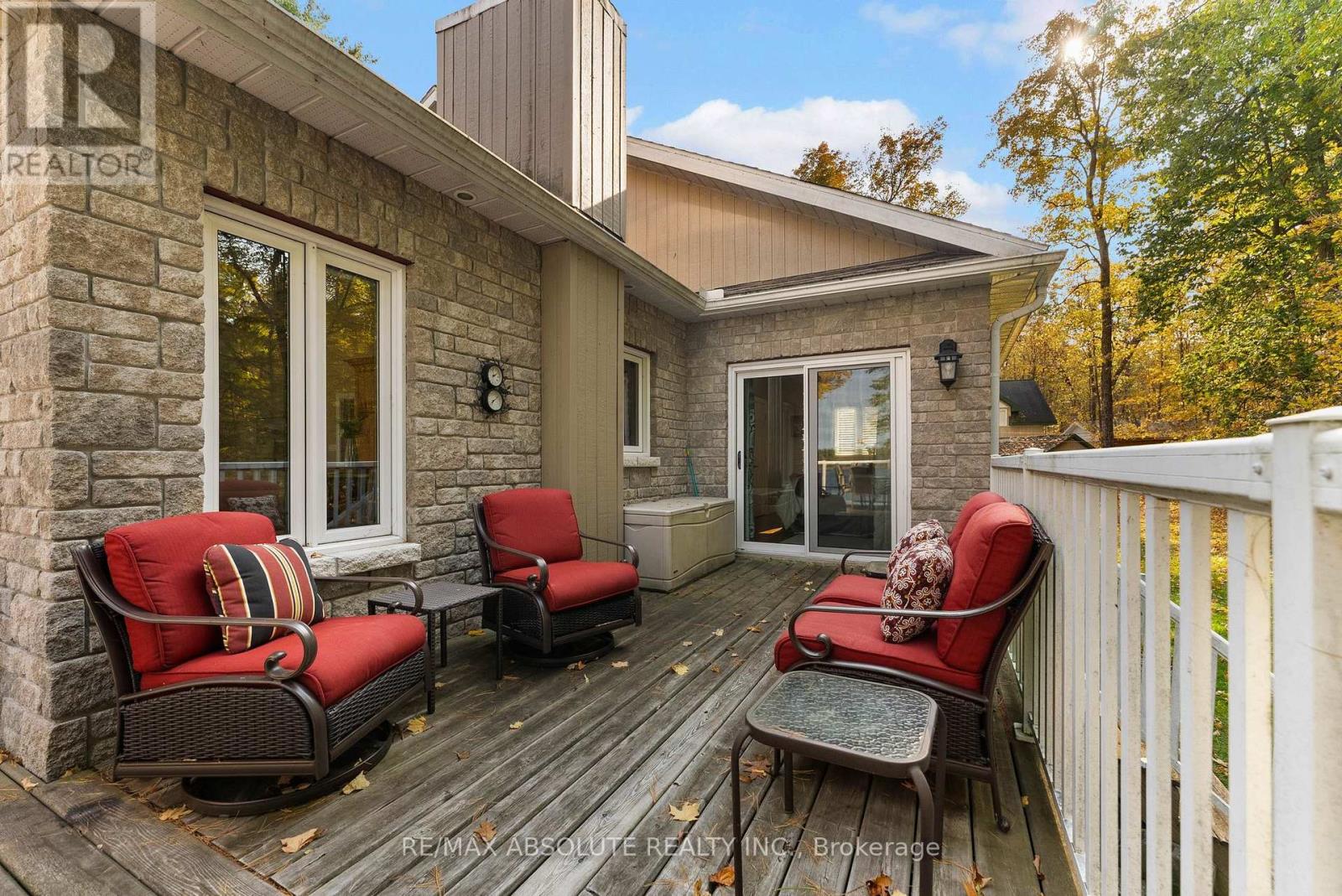1096 Snye Road Property Photo 27