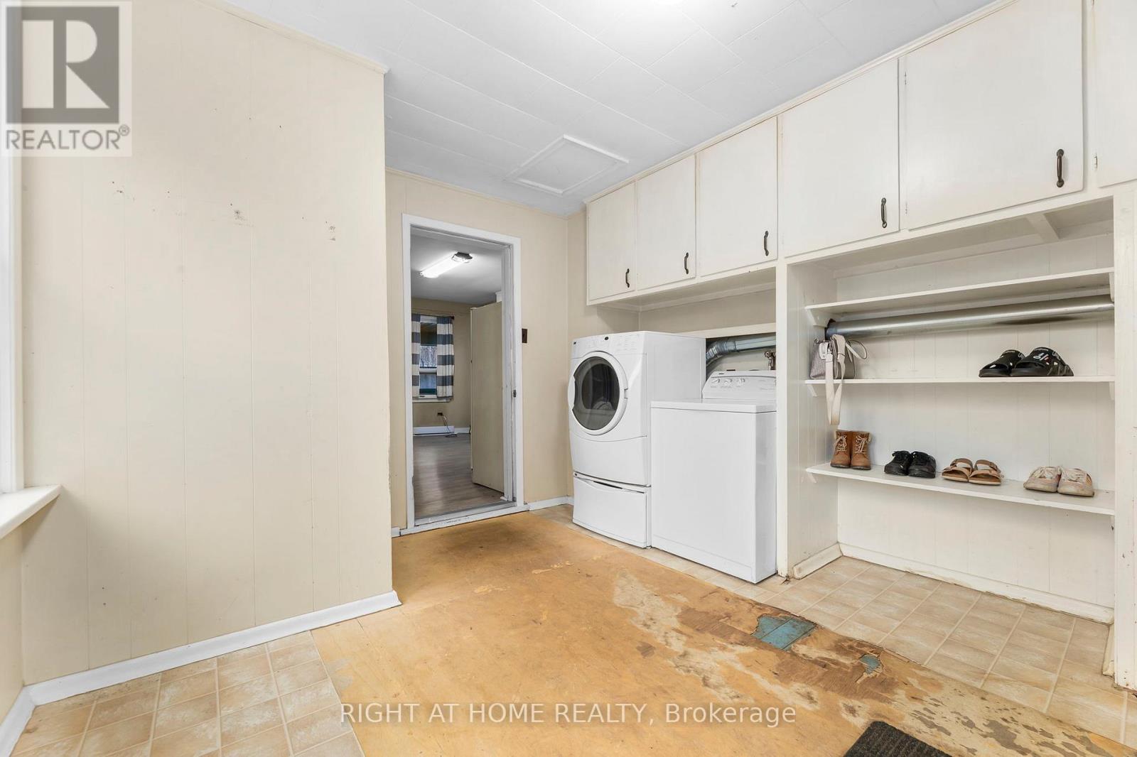 105 Gibson Street Property Photo 15