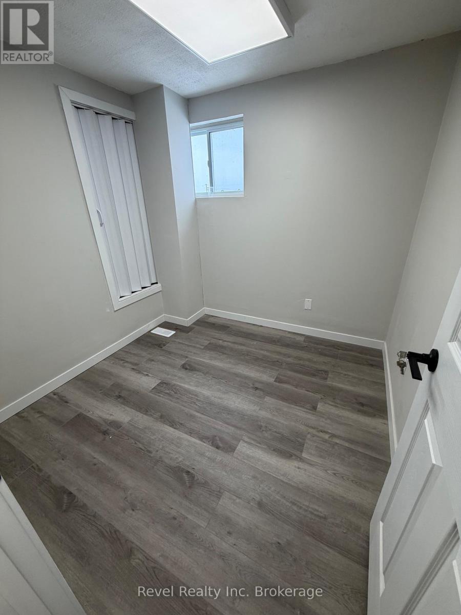 323 Algonquin Avenue Property Photo 6