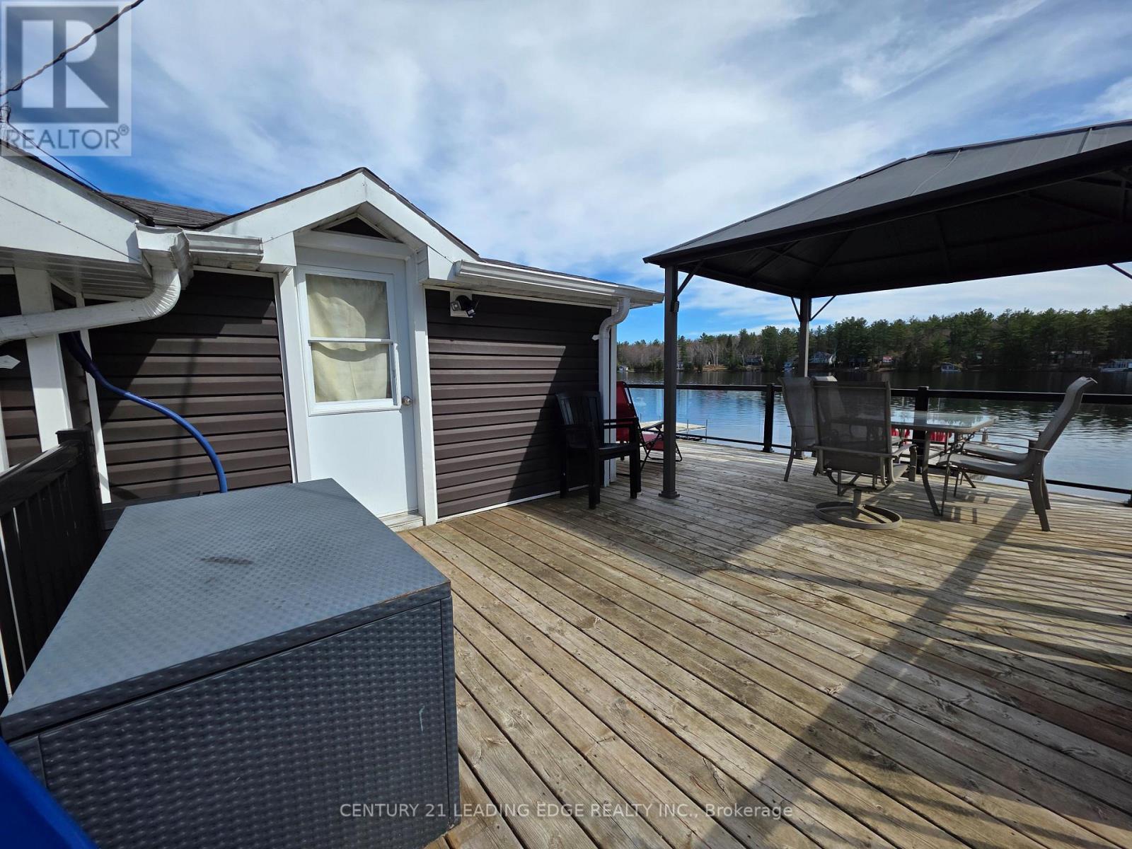 24 - 1043 Lobo Drive Property Photo 4