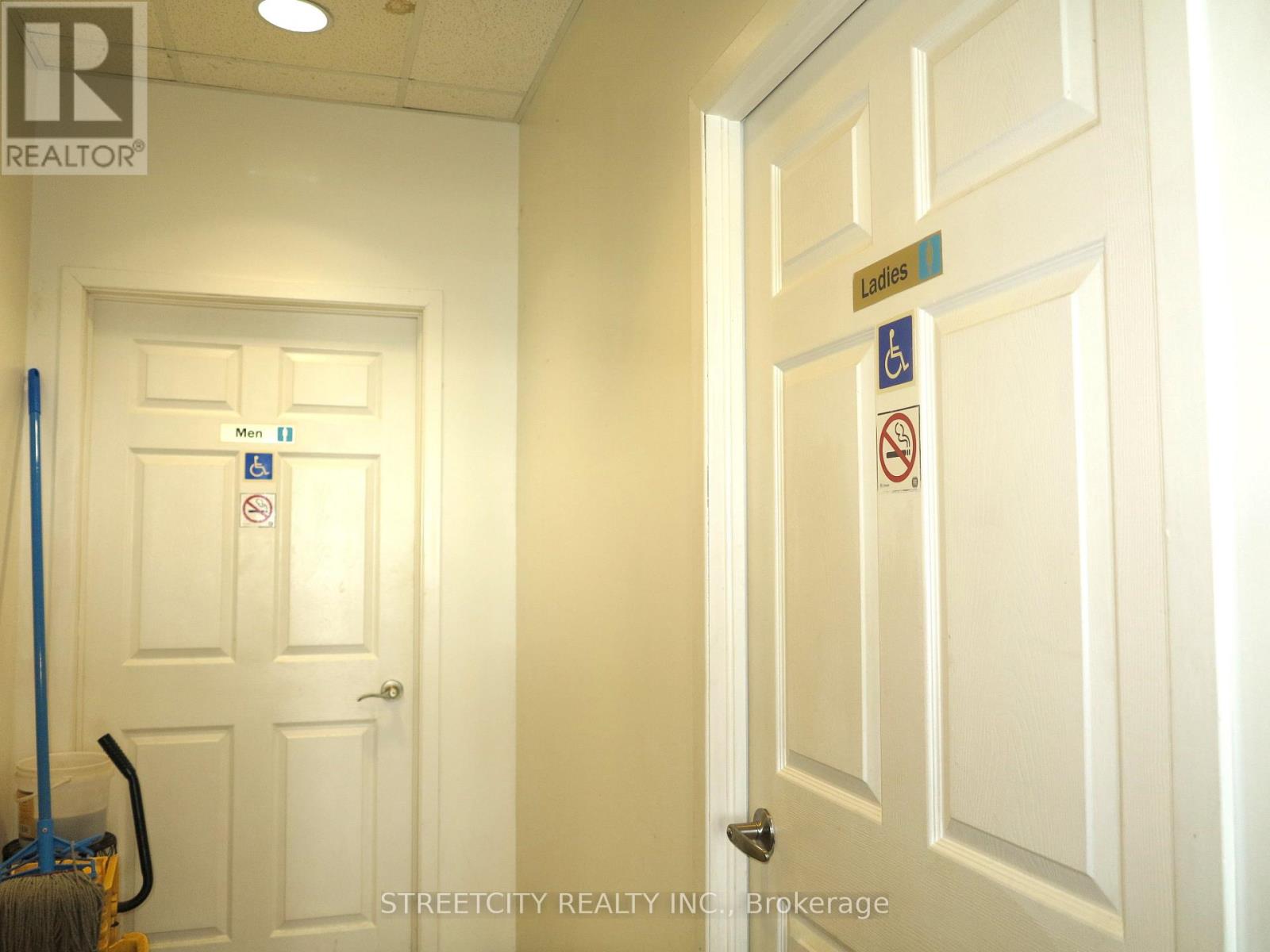 7a - 611 Wonderland Road N Property Photo 13