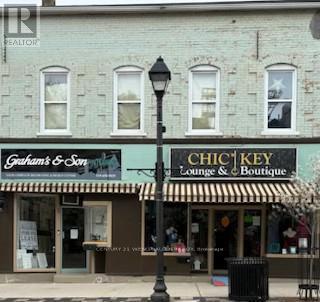 11 QUEEN STREET E