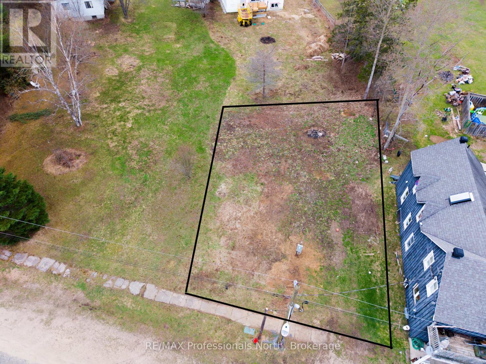 0 Vacant Lot Mccrandle Street W Property Photo 1