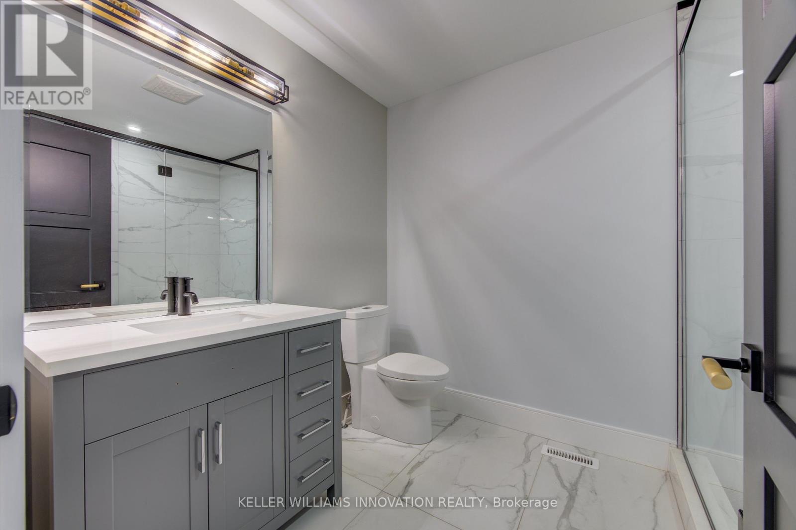 8 Edgeview Crescent W Property Photo 40