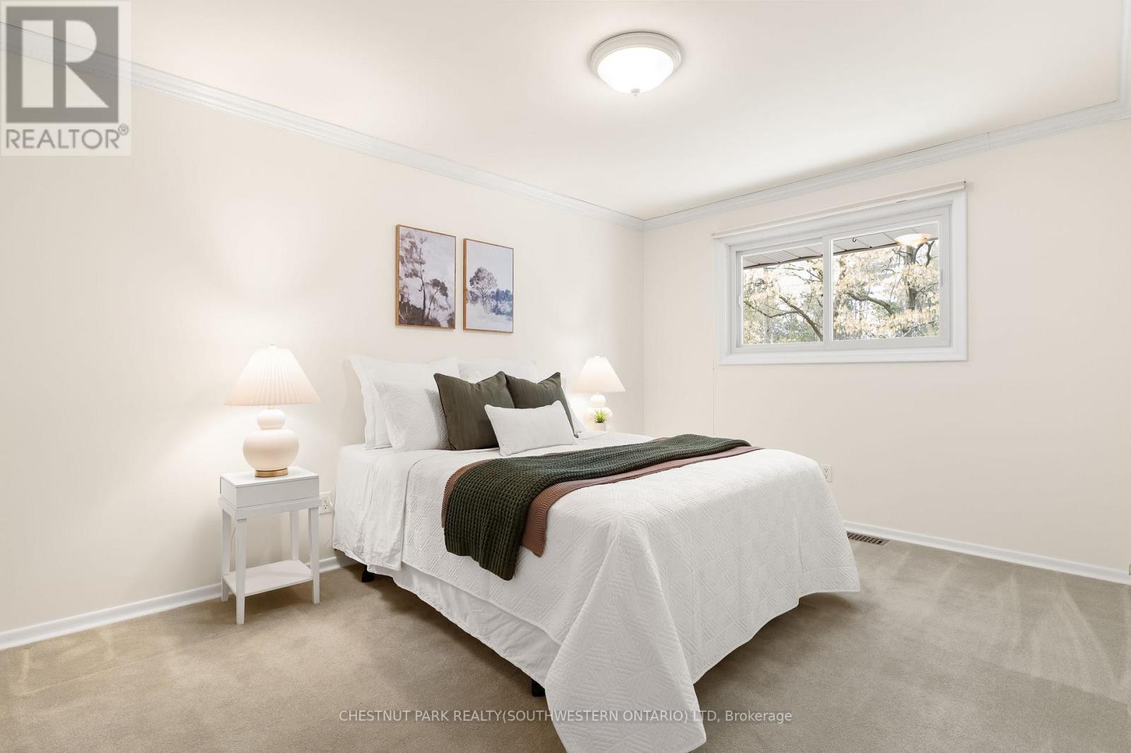 24 Grand Hill Drive Property Photo 16