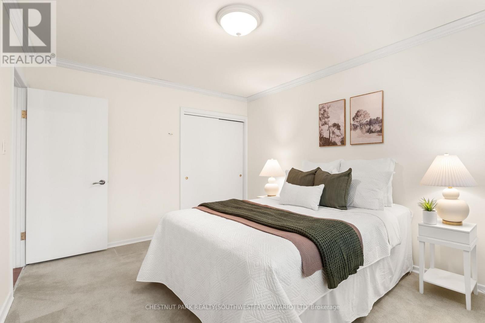 24 Grand Hill Drive Property Photo 17