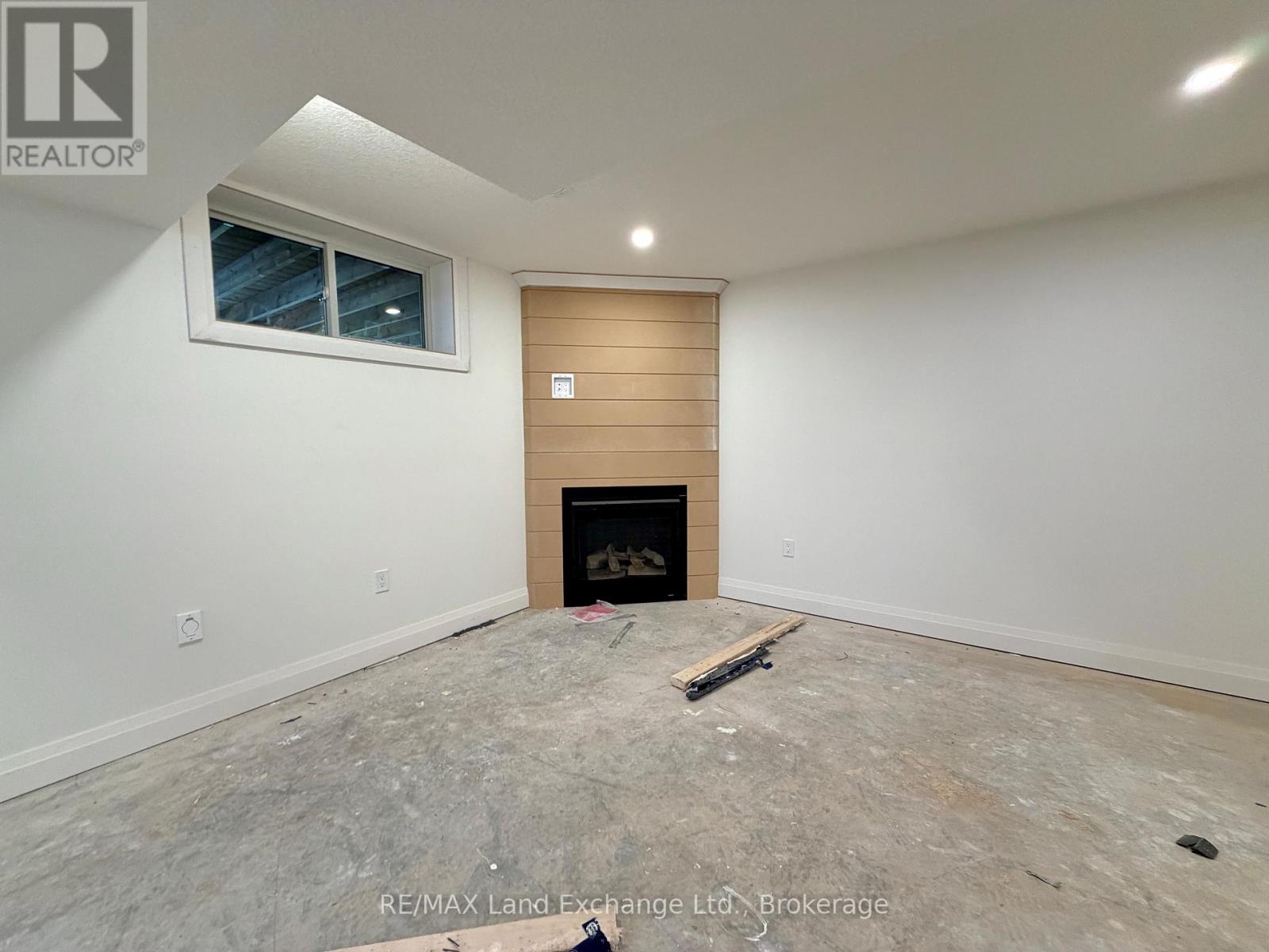 383 Rosner Drive Property Photo 13