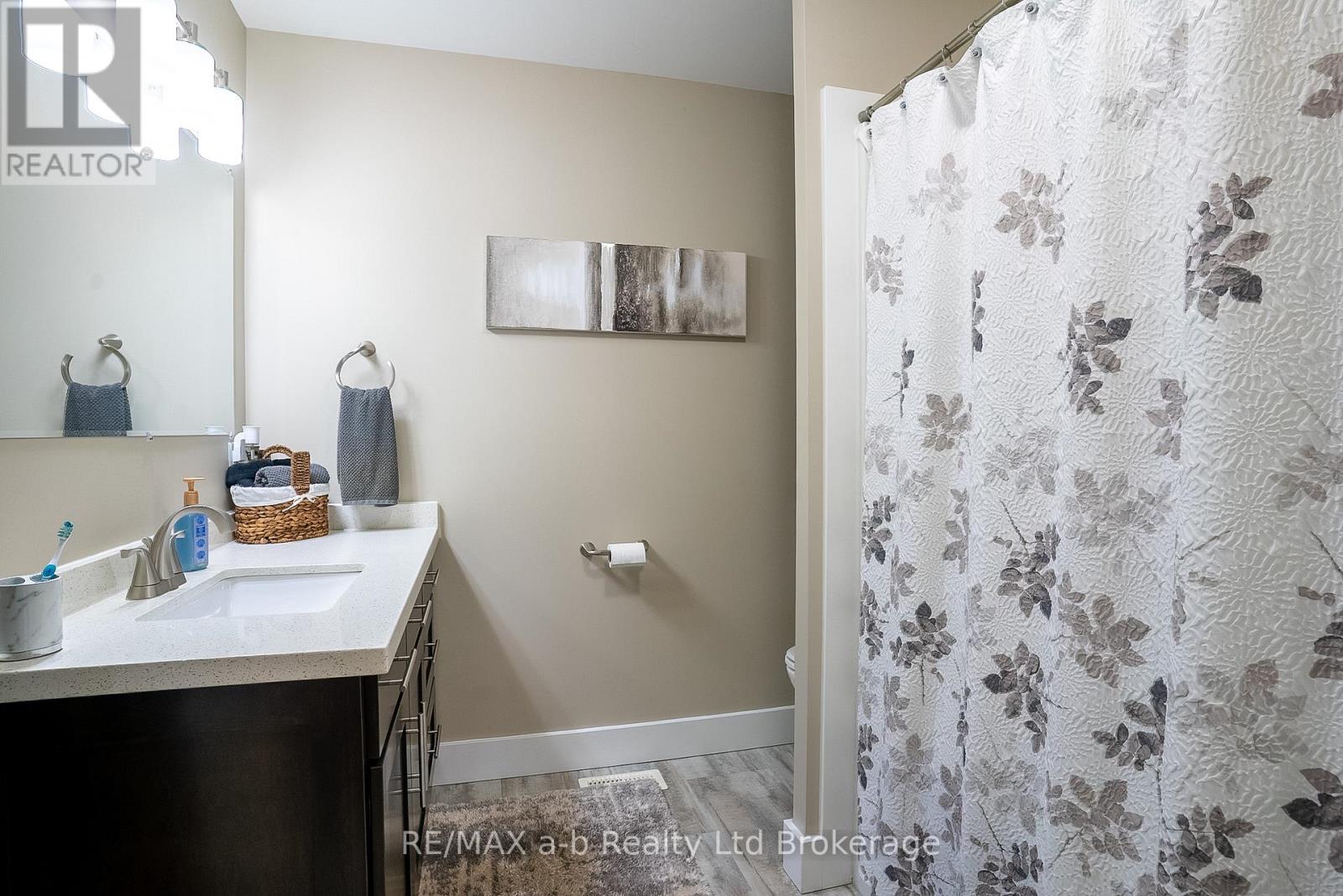 136 Maple Lane Property Photo 26