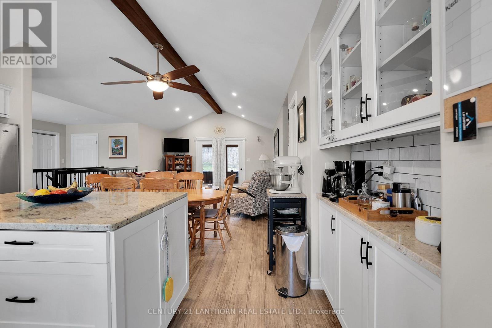 90 Seymour Street W Property Photo 20