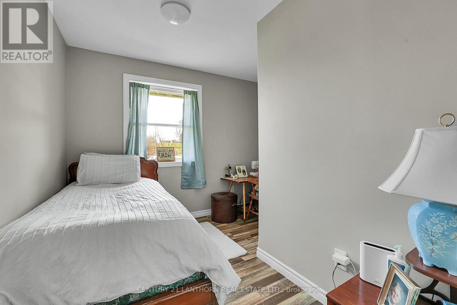 90 Seymour Street W Property Photo 28