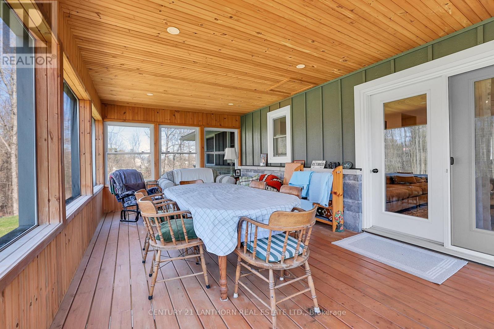 90 Seymour Street W Property Photo 34