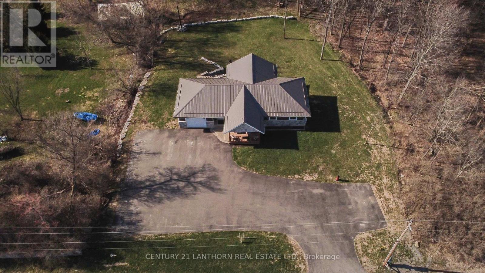 90 Seymour Street W Property Photo 50