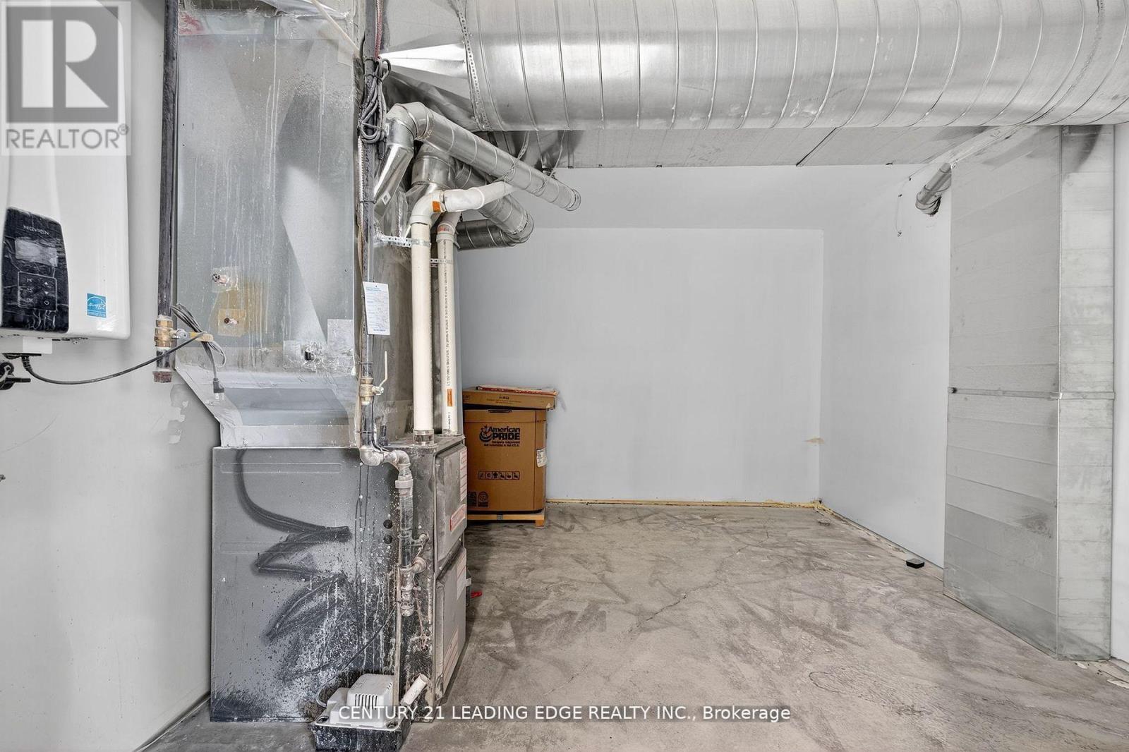 556 Bath Road E Property Photo 30