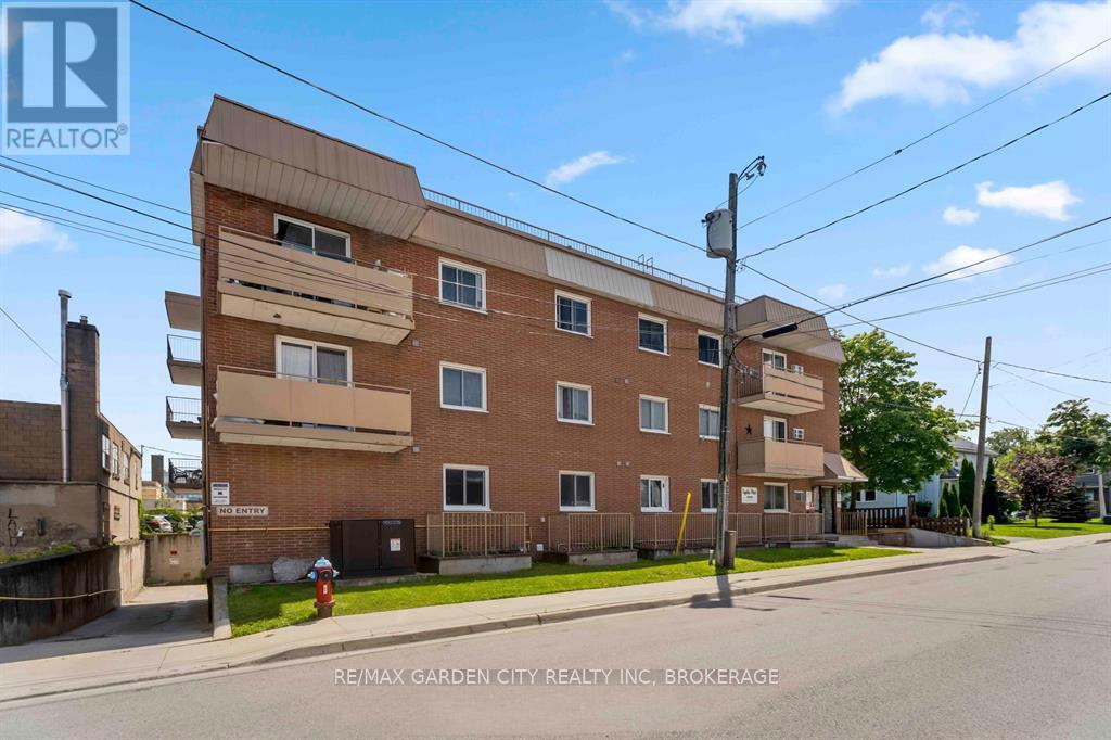 202 - 4692 CRYSLER AVENUE Property Photo 1