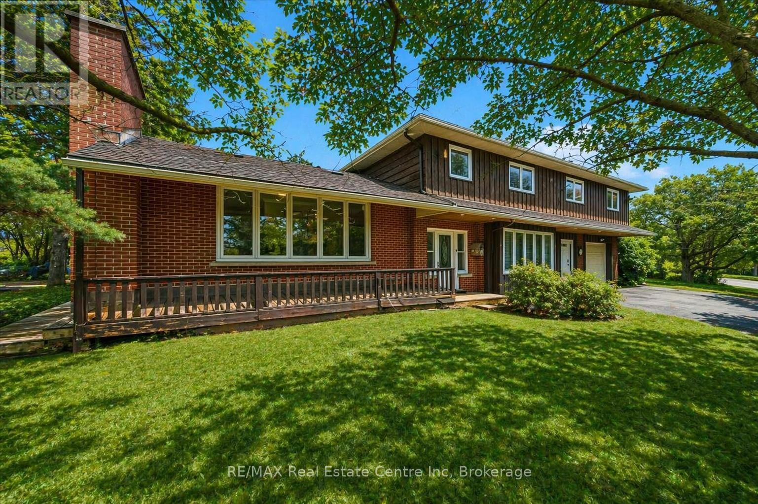 500 Watson Parkway S Property Photo 1