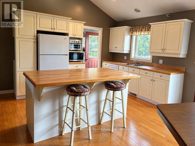 51 B Jericho Road Property Photo 15