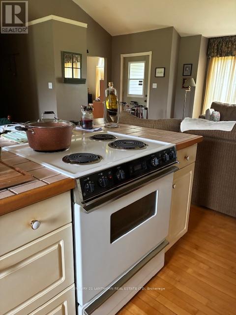 51 B Jericho Road Property Photo 18